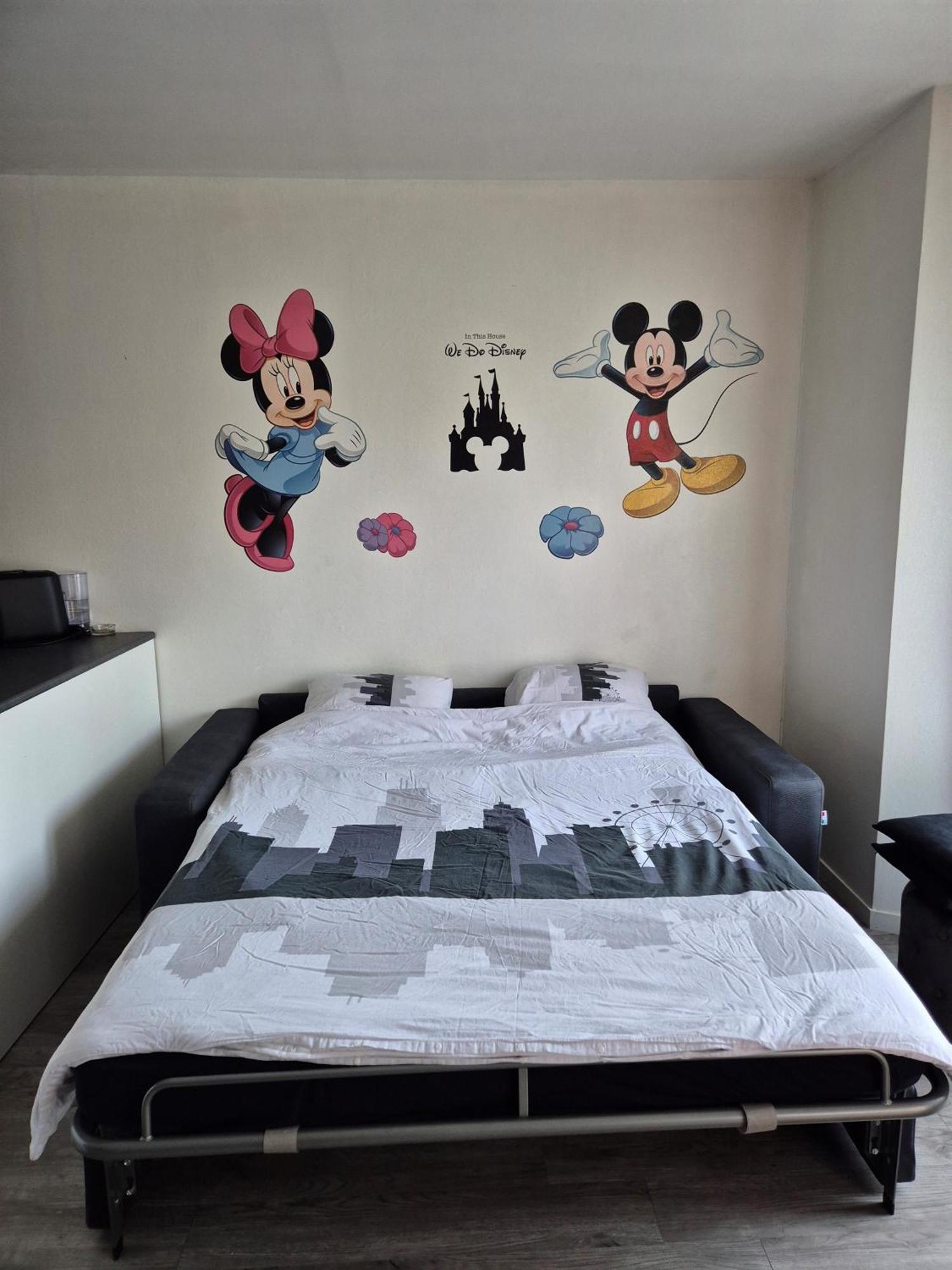 Studio A 2 Pas De Disneyland Esbly Exterior photo