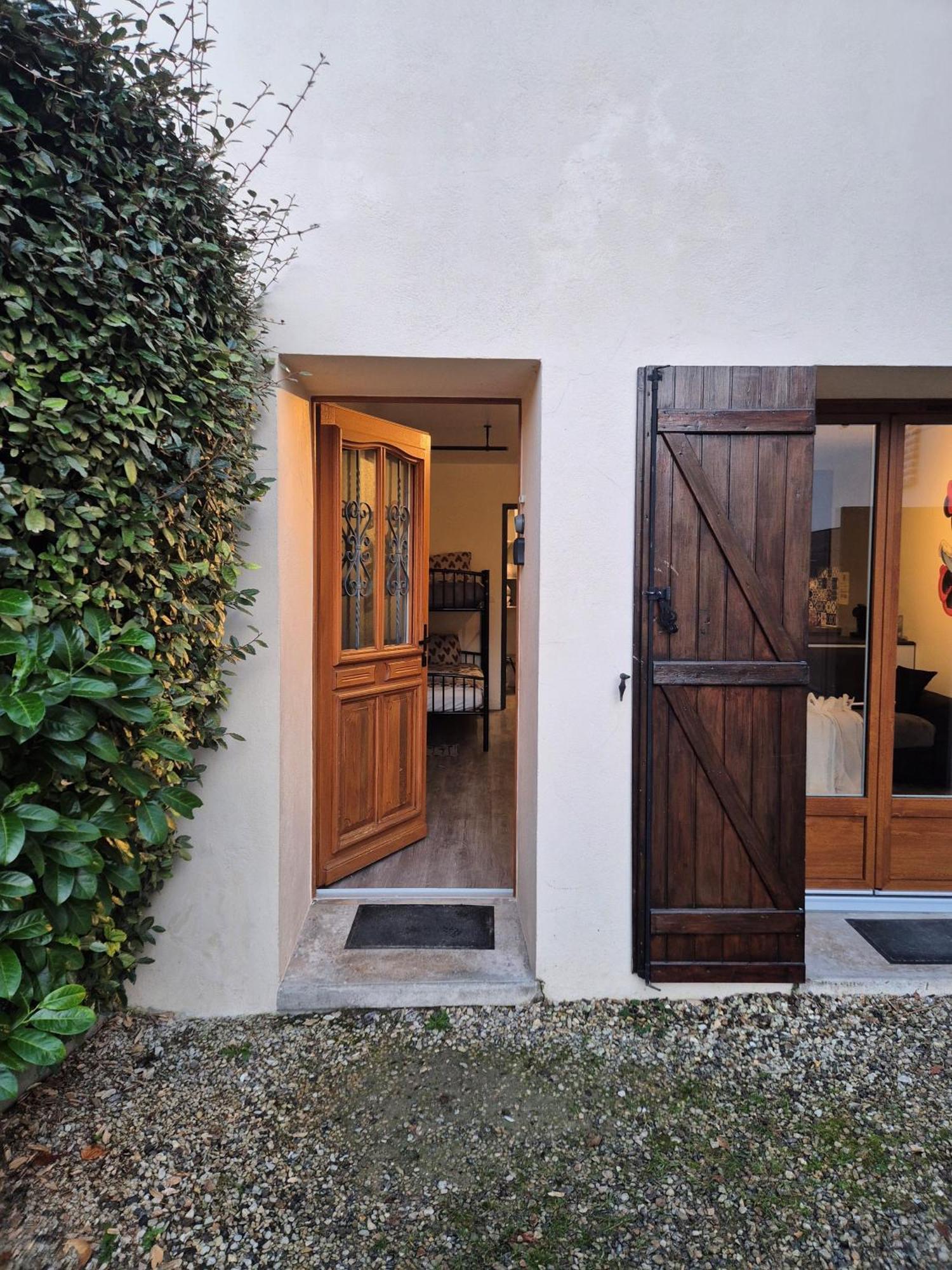 Studio A 2 Pas De Disneyland Esbly Exterior photo